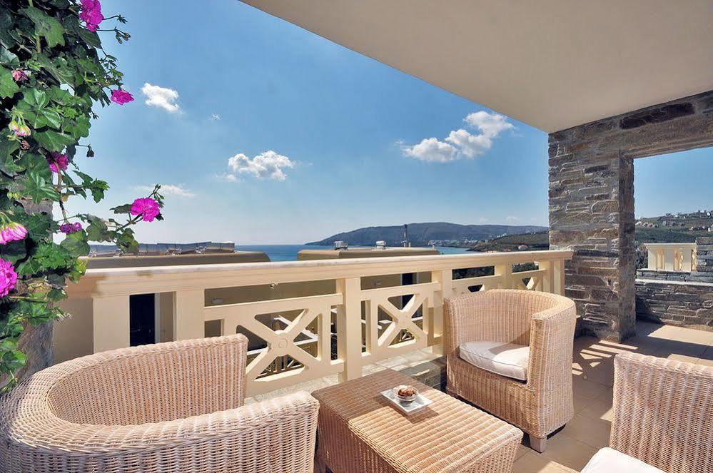 Aithra Apartments & Suites Gavrio Exterior photo